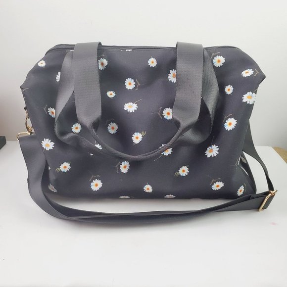 Alice + Olivia Daisy Print Large Multi-Pocket Duffel Bag - Picture 2 of 13